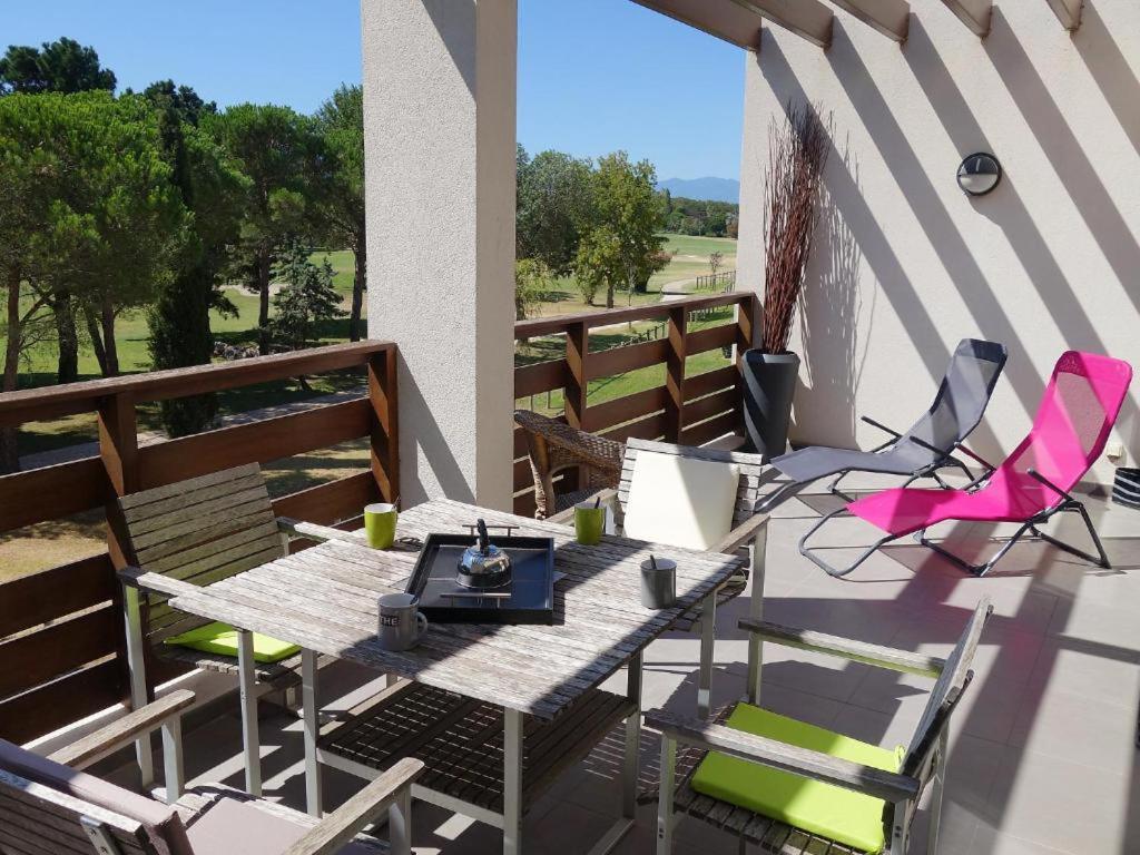 Vert Paradis - Vue Apaisante Sur Golf, Pins Parasols, 2E Etage - 80 M2 Dont Terrasse Avec Pergola, 2 Chambres, 3Et Iles, 3 Clim, Wifi - Piscine, Parking Et Park A Velos, Ascenseur - En Option Linge, Menage - Pistes Cyclables, Mer A Proximite Saint-Cyprien  Exterior photo