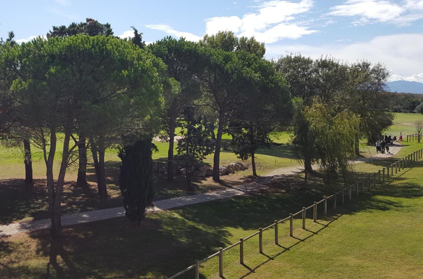 Vert Paradis - Vue Apaisante Sur Golf, Pins Parasols, 2E Etage - 80 M2 Dont Terrasse Avec Pergola, 2 Chambres, 3Et Iles, 3 Clim, Wifi - Piscine, Parking Et Park A Velos, Ascenseur - En Option Linge, Menage - Pistes Cyclables, Mer A Proximite Saint-Cyprien  Exterior photo